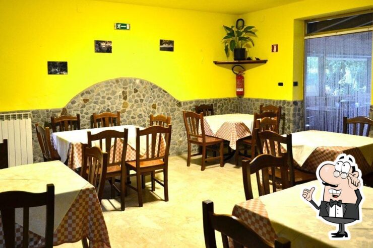 r022-interior-Ristorante-Pizzeria-Remolino-Di-Gatto-Iva