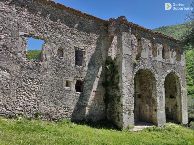 Campania-monasteri-abbandonati-convento-di-SantOnofrio-a-Petina-2